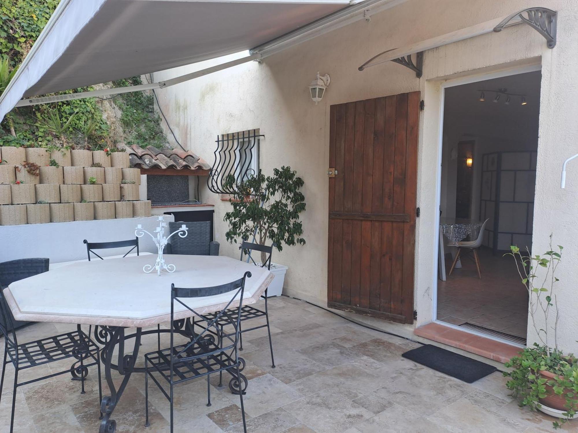 Loft 2 Apartment La Trinité Екстериор снимка
