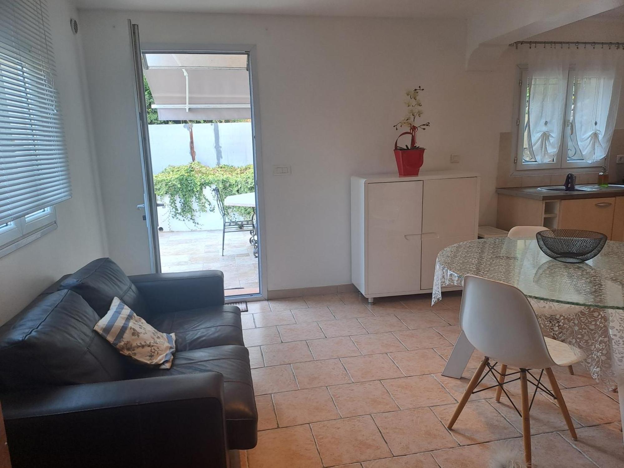 Loft 2 Apartment La Trinité Екстериор снимка